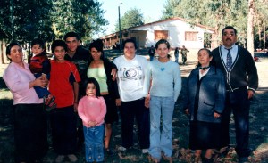 José Humberto Bustamante Ortiz junto a toda su familia